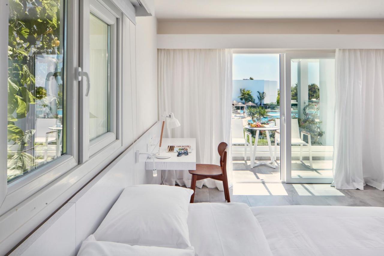 So Nice Beach Resort Aya Napa Dış mekan fotoğraf
